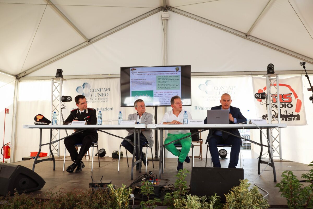 Grande Fiera Estate Savigliano Confampi convegno arma carabinieri