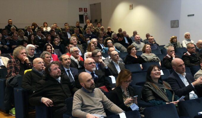 Alba - Convegno sulla criminalità organizzata nell'economia legale