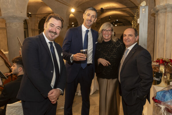 Cena di Natale 2023 al Filatoio Rosso di Caraglio