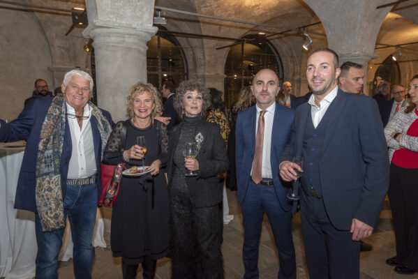 Cena di Natale 2023 al Filatoio Rosso di Caraglio