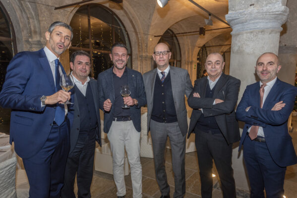 Cena di Natale 2023 al Filatoio Rosso di Caraglio