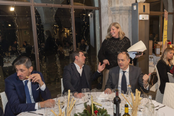 Cena di Natale 2023 al Filatoio Rosso di Caraglio