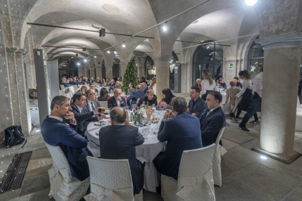 Cena di Natale 2023 al Filatoio Rosso di Caraglio