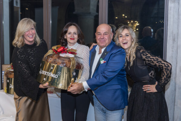 Cena di Natale 2023 al Filatoio Rosso di Caraglio