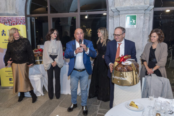 Cena di Natale 2023 al Filatoio Rosso di Caraglio
