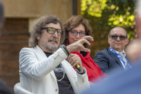 talk “FAI...Spettacolo, quando il talento fa crescere imprese e territorio” con la presenza di Claudio Cecchetto